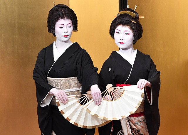 なでしこの踊り鑑賞